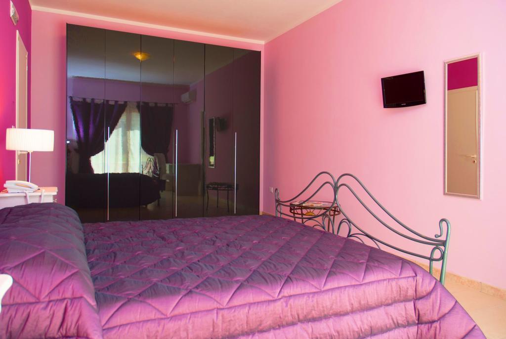 Pozzillo San Rocco Bed & Breakfast Arnesano Ruang foto