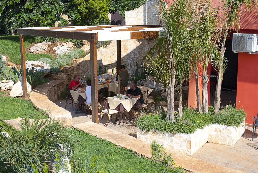 Pozzillo San Rocco Bed & Breakfast Arnesano Bagian luar foto